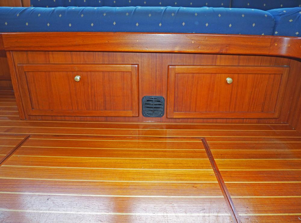 Stuurhuis, Accommodatie